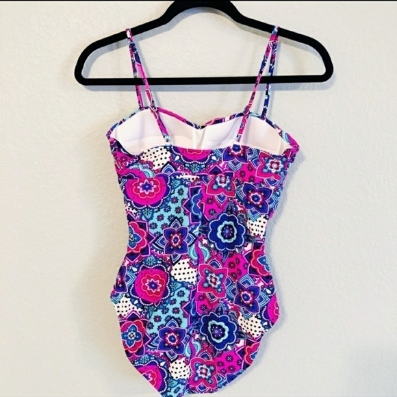 Love Your Assets by Sara Blakely Spanx One Piece Swimsuit Women's Medium M EUC - Picture 2 of 6